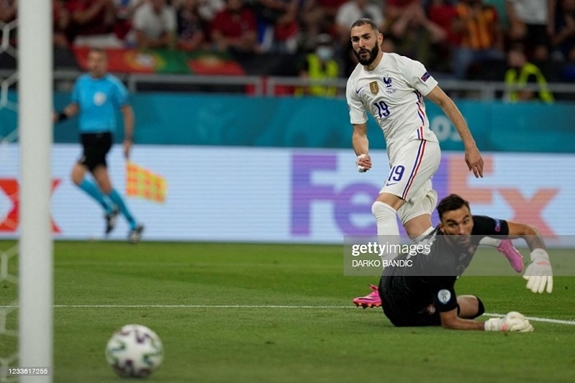 Một trận cầu kịch tính mang tên Bồ Đào Nha – Pháp  